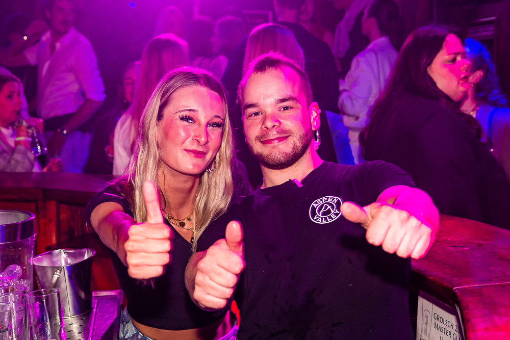 Bar at a club in Enschede, event photographer